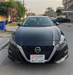 نیسان ئەلتیما